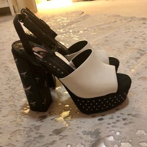 Dolce vita worn once